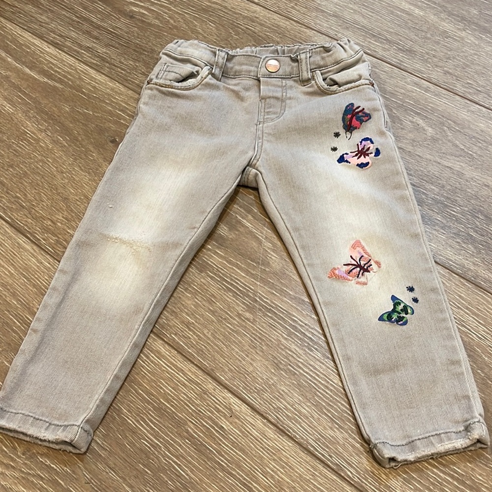 ZARA Baby Girl grey jeans with embroidered butterflies 🦋 size 18 - 24months